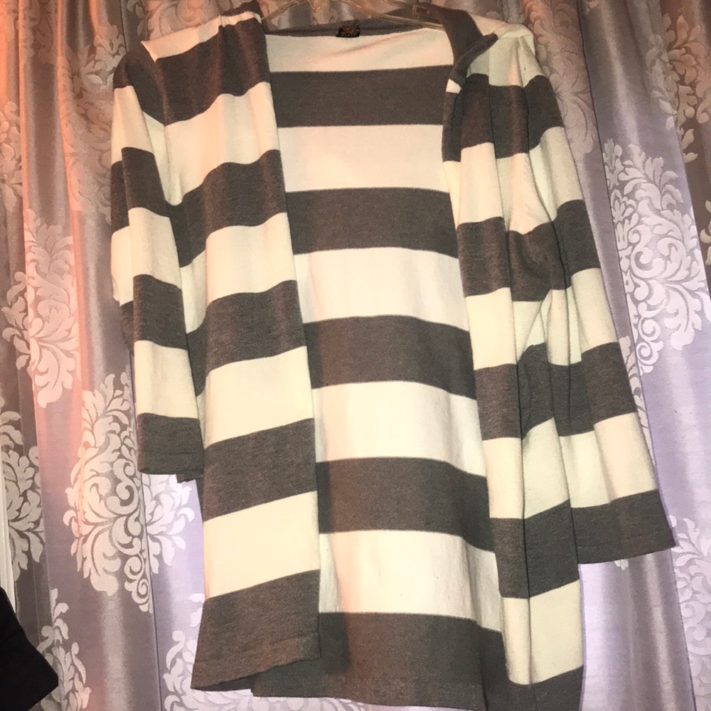 Striped cardigan w hood